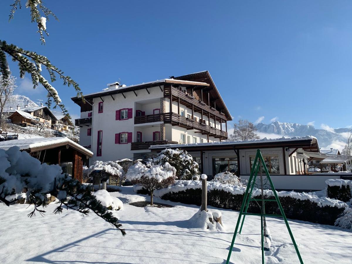 كاستيلو-مولينا دي فيم Hotel Latemar المظهر الخارجي الصورة